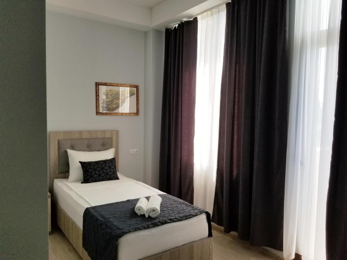 Vita Gardenia Hotel Tskaltubo Luaran gambar