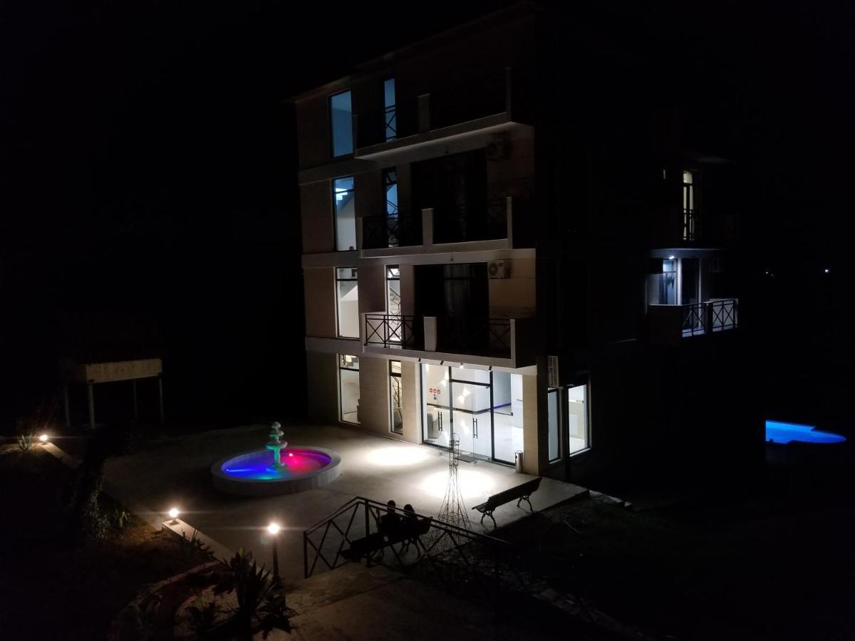 Vita Gardenia Hotel Tskaltubo Luaran gambar