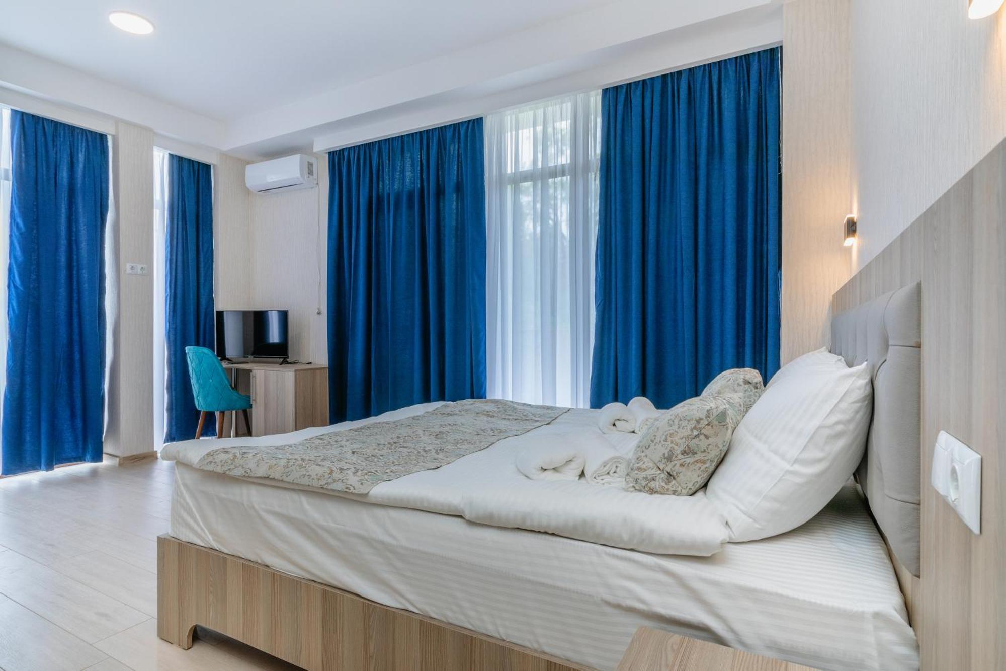 Vita Gardenia Hotel Tskaltubo Luaran gambar